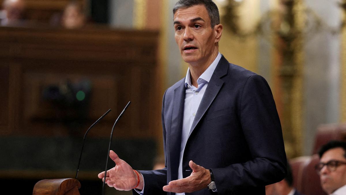 Spanish PM blames Russia, Israel for disinformation in Ceuta migrant crisis