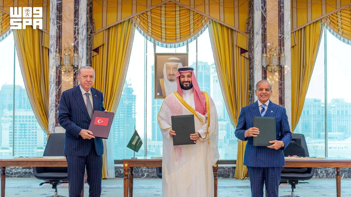 Pakistan, Saudi and Turkiye sign joint defence agreement