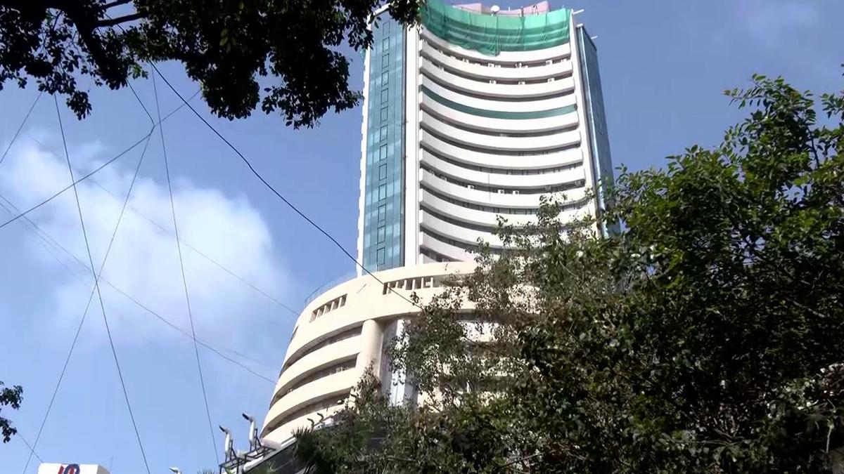 Markets climb in early trade on falling crude oil prices; RBI monetary policy decision awaited