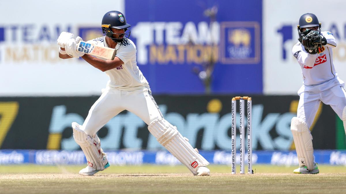 IND vs SL 1st Test: India set Sri Lanka daunting 372-run target for victory