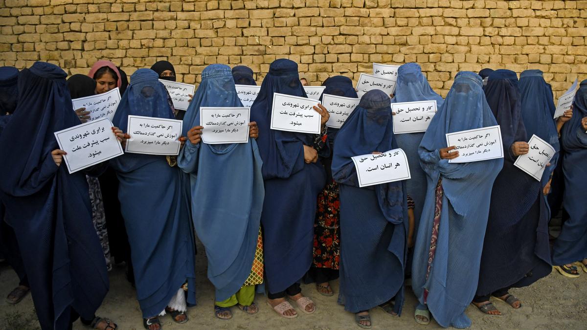HRW slams ‘ruthless’ Taliban government as new law bans protest