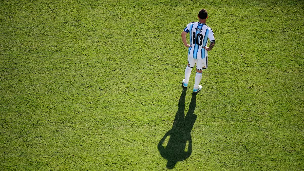 Lionel Messi announces retirement from international football