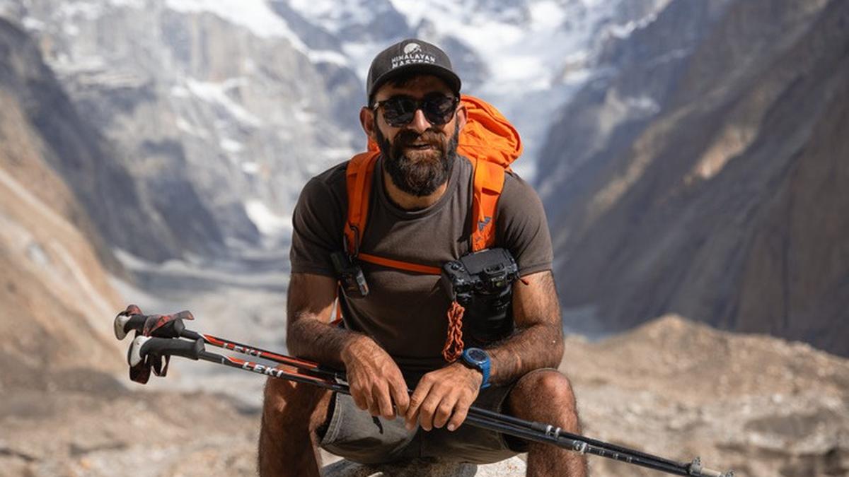 Body of Pakistani climber recovered from Broad Peak 2 weeks after avalanche killed 10