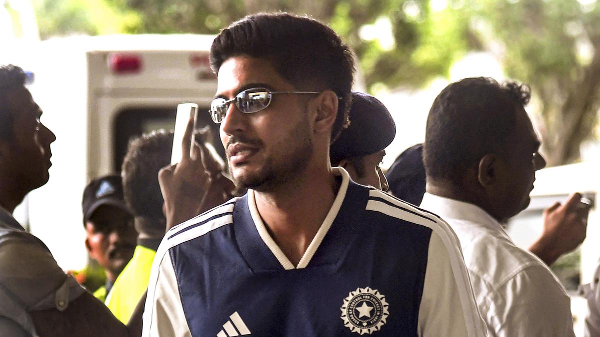 Gill skips Day 1 of practice game against SLC XI due to finger injury