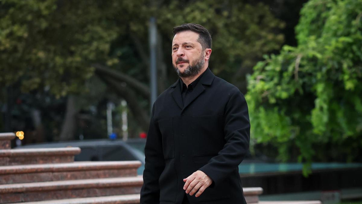 Ukraine’s Zelenskyy says Russian drones attacked Moldova twice while he was in transit