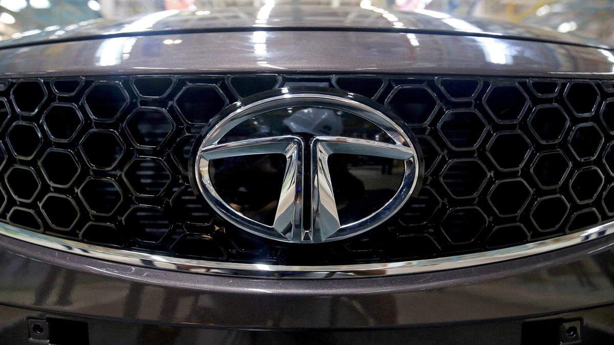 Tata Motors launches tender offer for common shares of Iveco Group