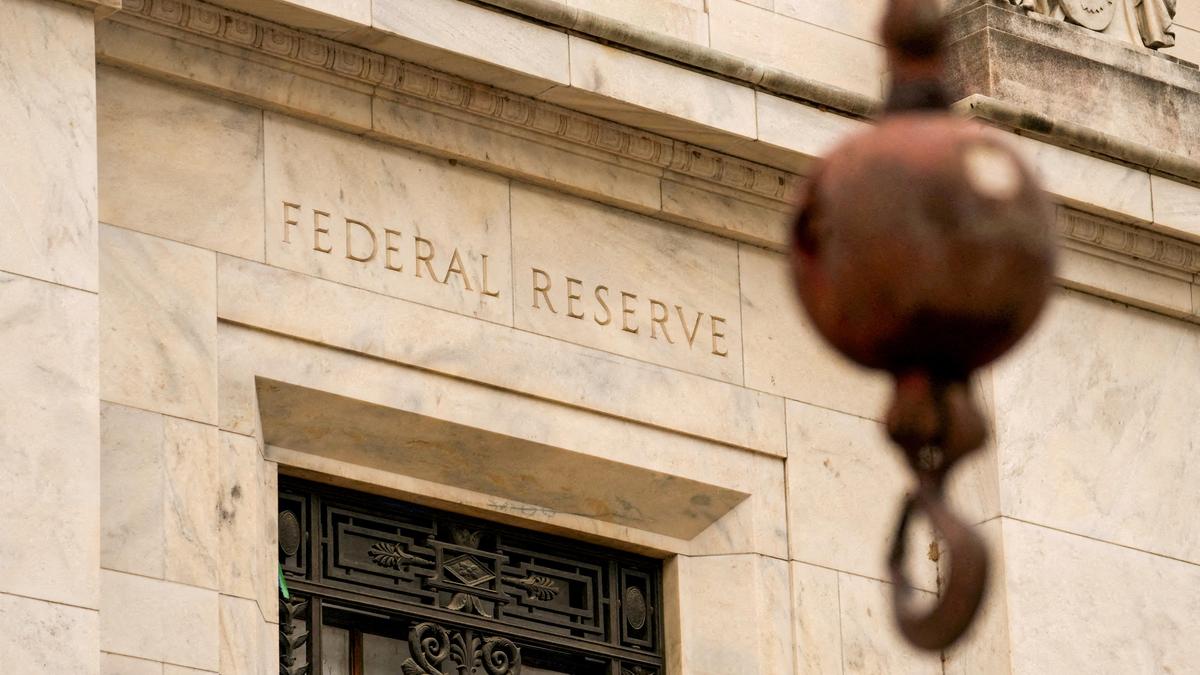 U.S. Fed says ‘positive’ economic outlook facing heightened uncertainty