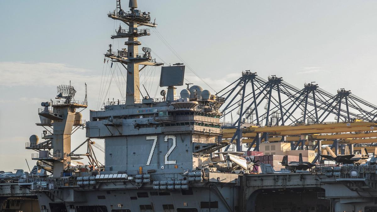 Eight sailors in USS Lincoln group attempted suicide on extended deployment: Navy leader