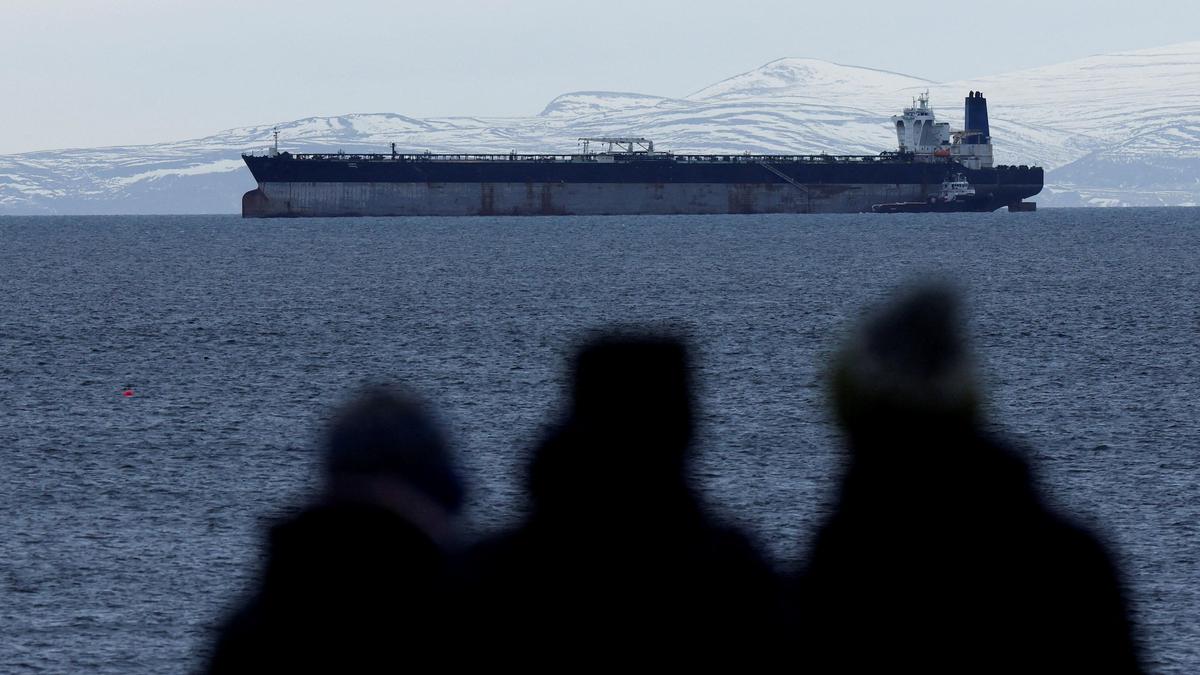 Two U.S.-bound vessels apparently compromised by hackers: officials