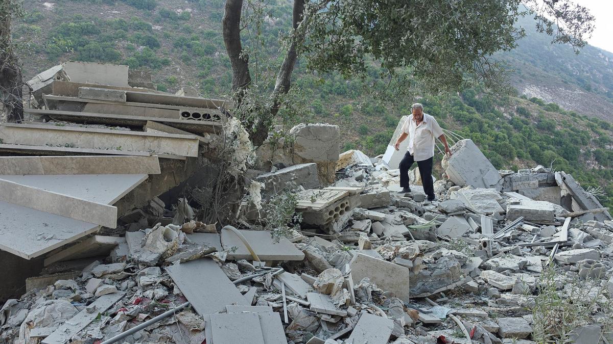 Lebanon President calls for U.S. help as Israeli strikes kill 7