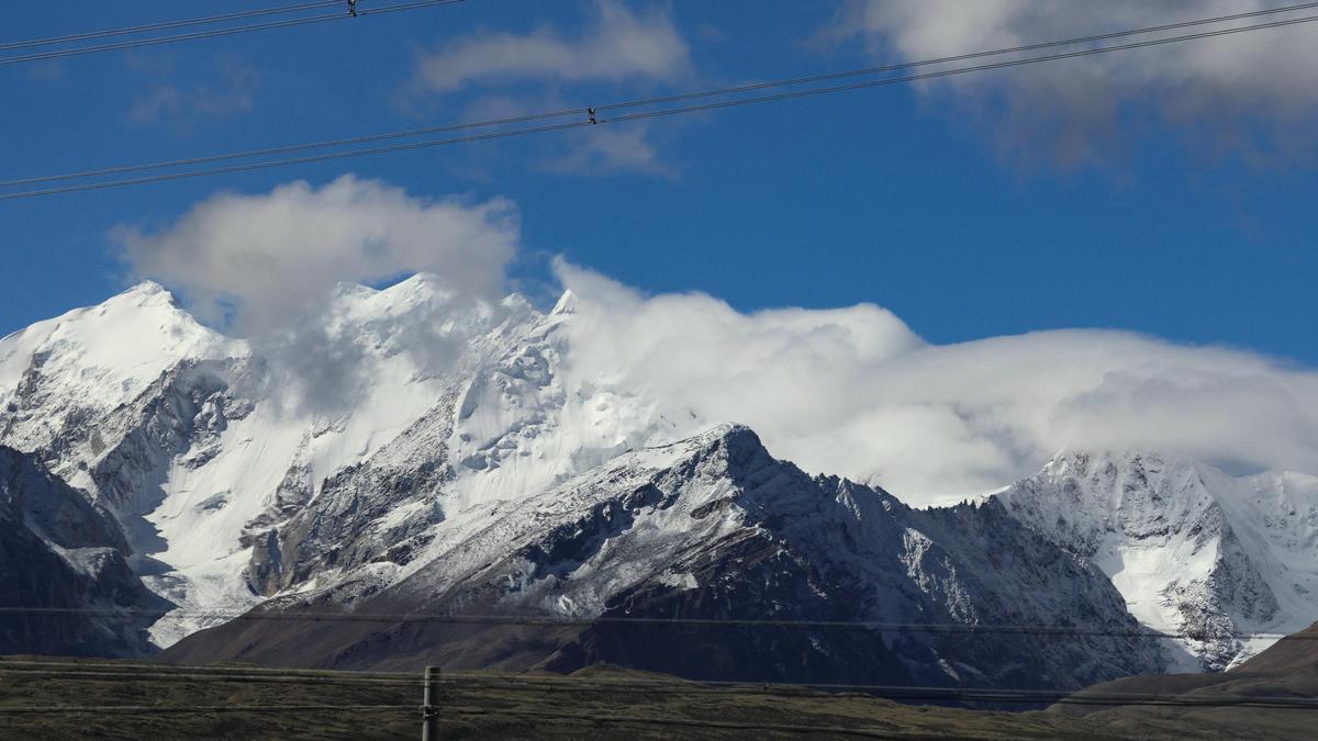Himalaya approaching tipping point, report says