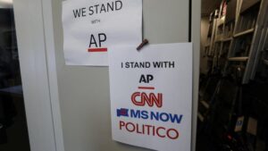 U.S. television networks halt Trump coverage in revolt over White House ban