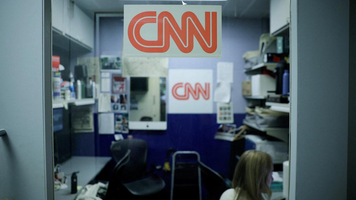 CNN left off Air Force One for Trump’s upcoming trip, White House signals in new media restriction