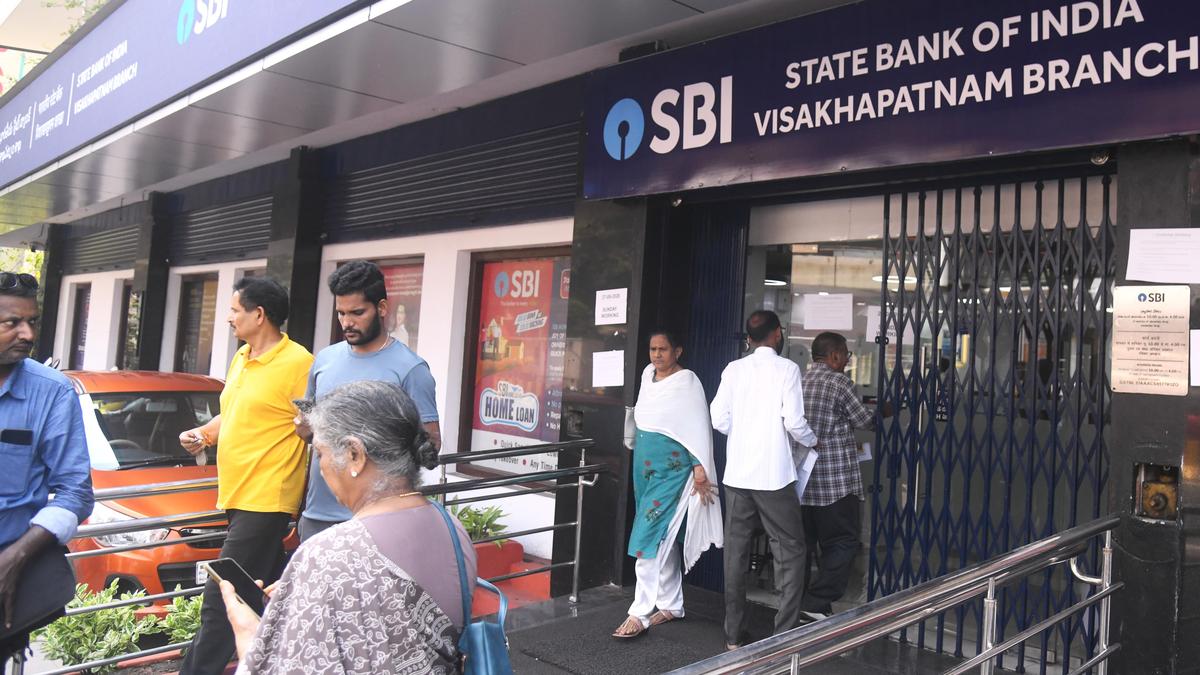 Unions to go on 3-day nationwide bank strike from September 28, services to be impacted