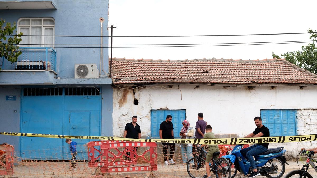 Shooter opens fire near high school in Turkiye, wounding at least 11
