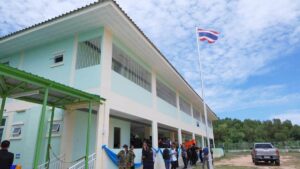 Suspected gunman in Thailand kindergarten shooting surrenders after 18-hour standoff