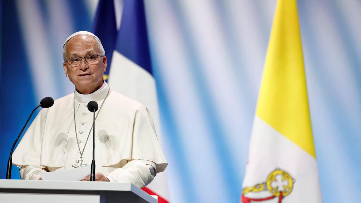 Pope Leo XIV urges Europeans to welcome migrants