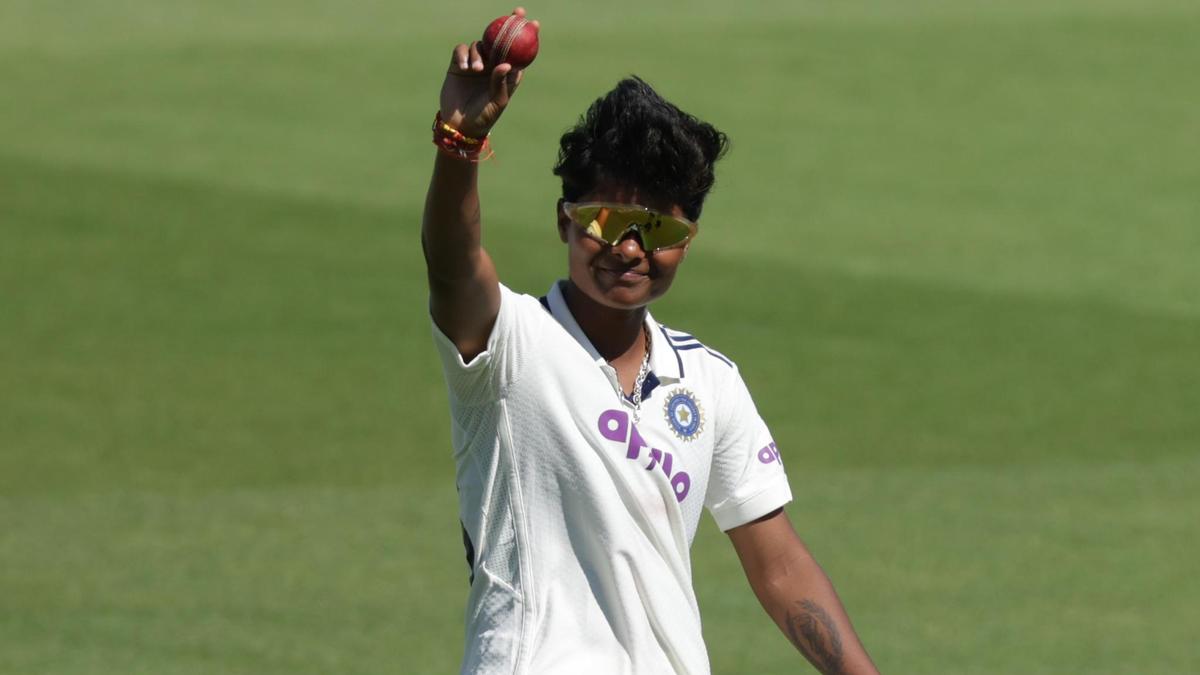 Kranti Gaud fined 10% match fee for breaching ICC Code of Conduct