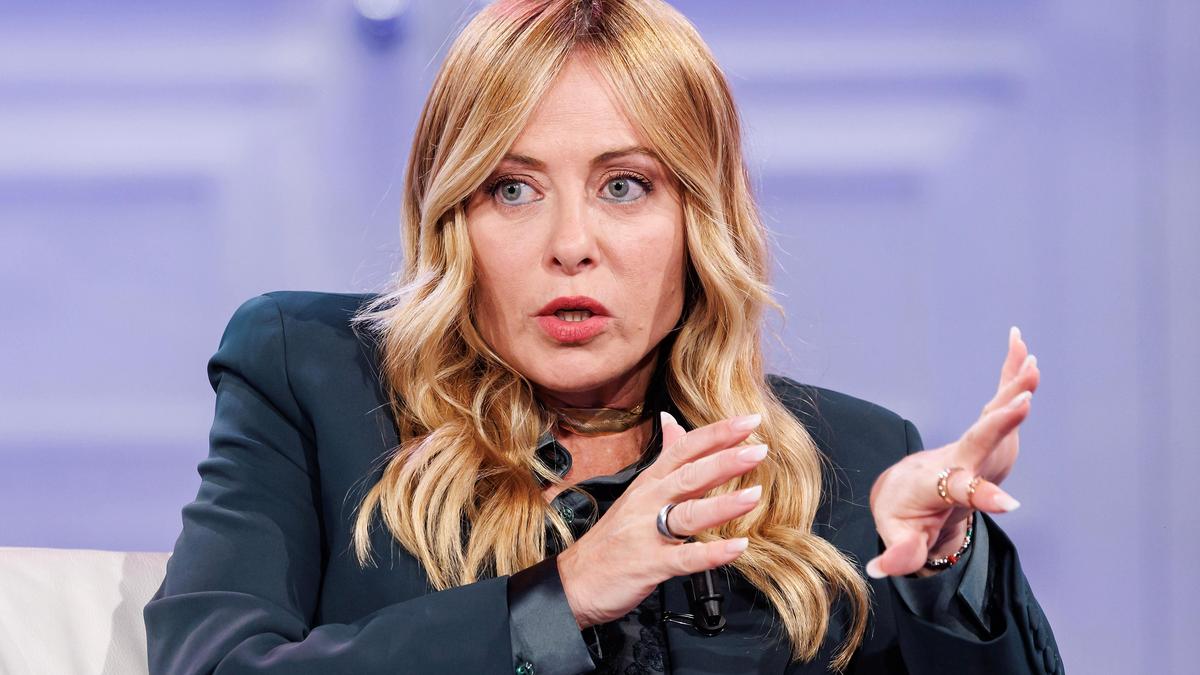 Italy decrees limits on non-Italian speakers, veils in school classrooms