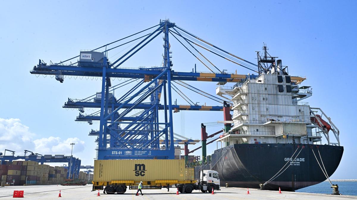 India’s 26% goods exports surge lowers August 2026 trade deficit