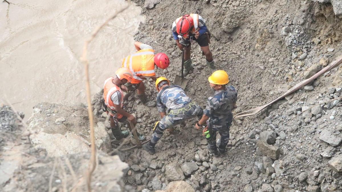 Indian tunnel rescue team makes progress at Chilime, Langtang hydropower sites
