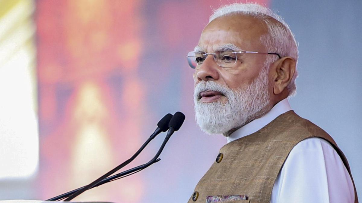 PM interacts with chip industry ahead of Semicon event