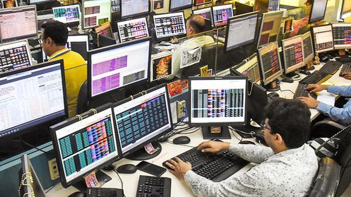 Markets trade flat in early deals amid elevated crude oil prices, geopolitical tensions