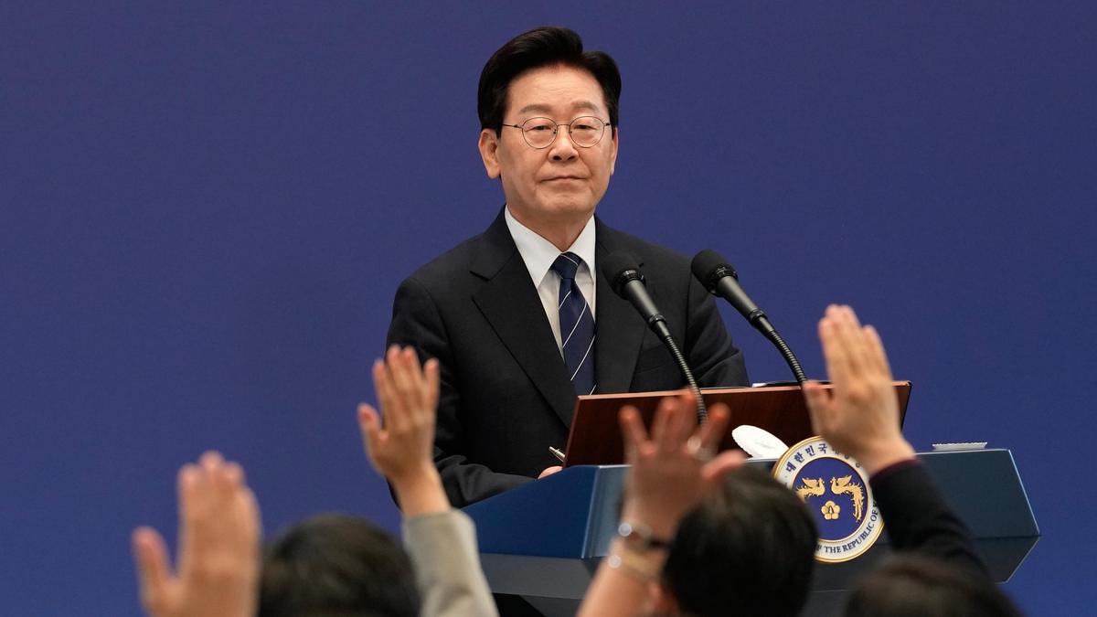 Trump ‘clearly’ wants dialogue with Pyongyang: South Korean President