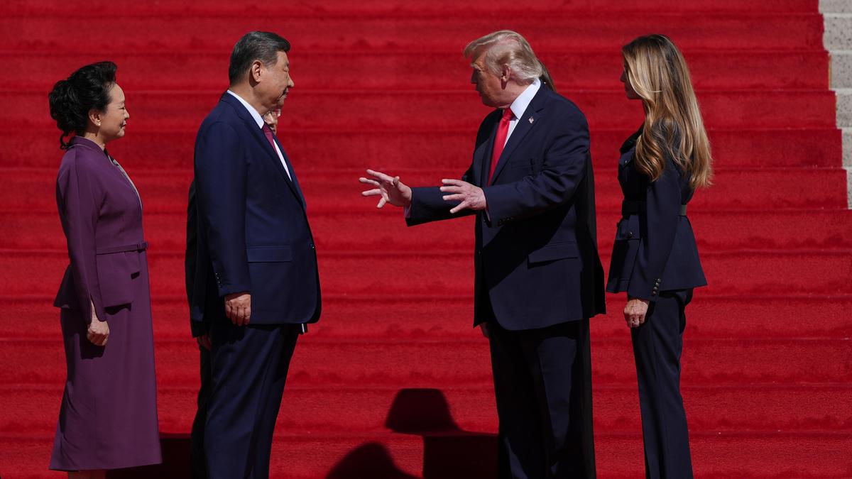Trump, Xi wrap up summit with tea and tour of U.S. archives