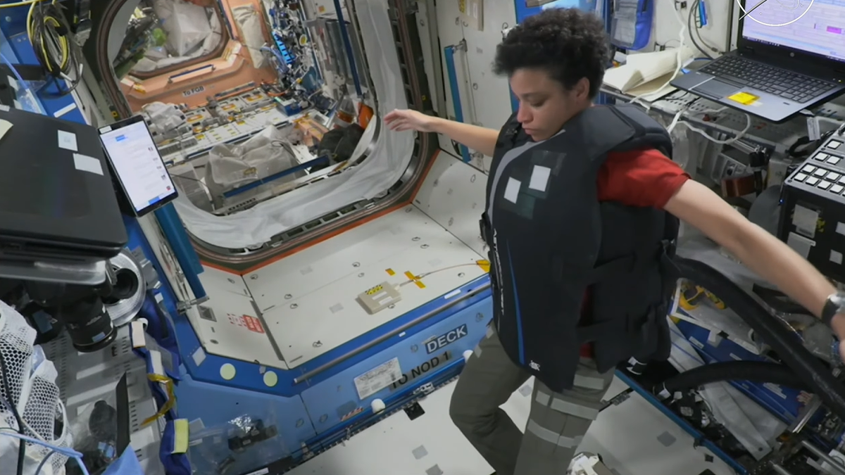 Science For All newsletter astrorad vest offers astronauts lighter shield against solar storms