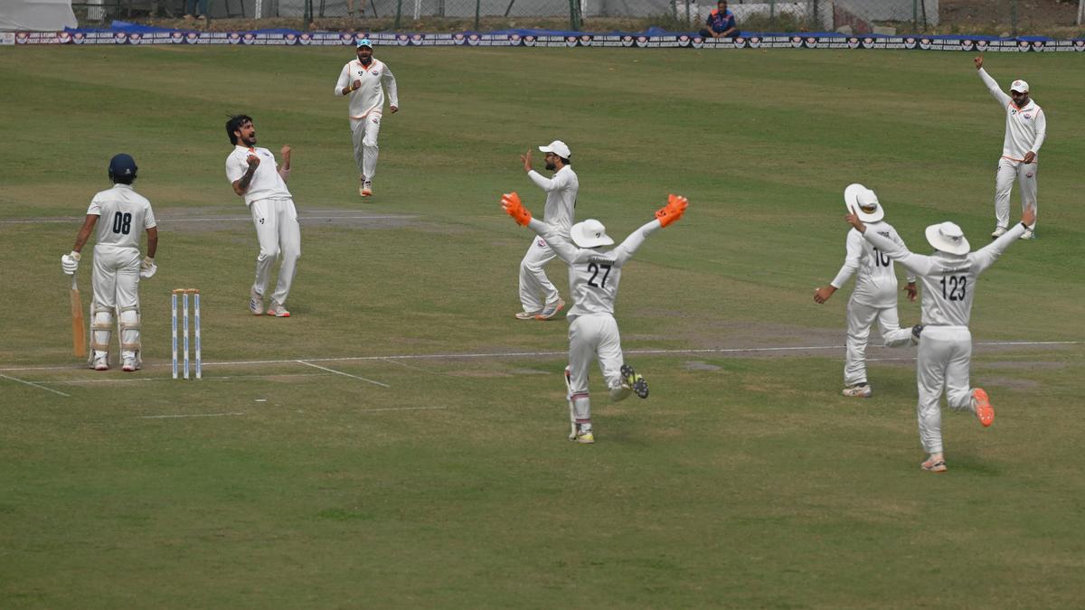 RANJI TROPHY | J&K bowls out MP cheaply thanks to Rohit and Sunil’s exploits