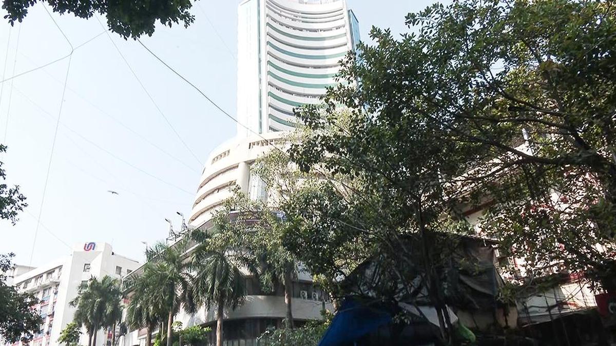 Sensex dives 1,045 points amid sharp spike in oil prices, fears of further monetary tightening