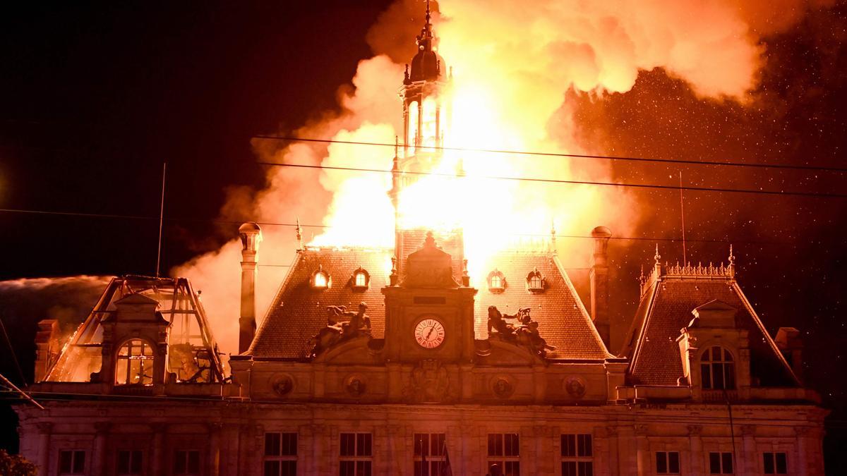 Germany condemns France protest violence