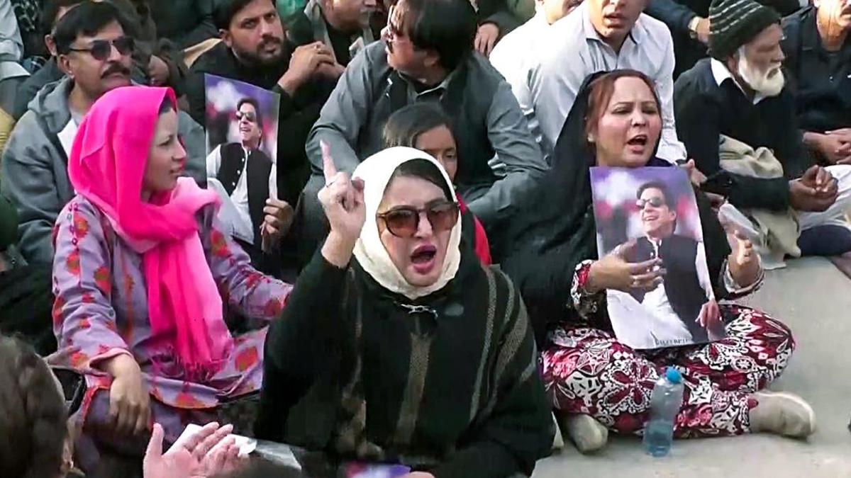 Pakistan’s Punjab government extends detention of Imran Khan’s sisters by 30 days