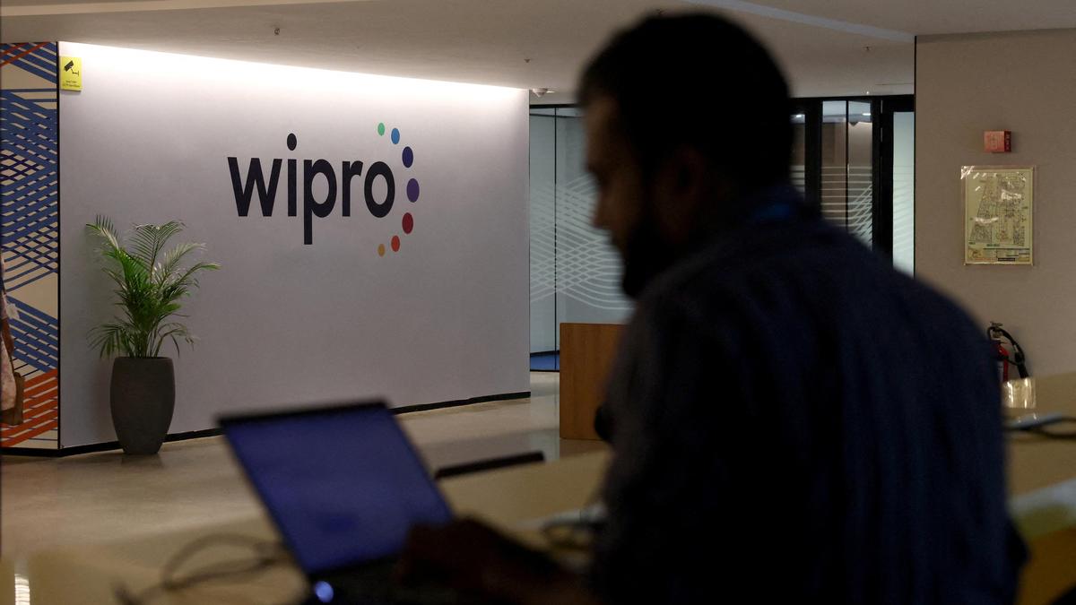 What is happening to the Indian IT bench? | Explained