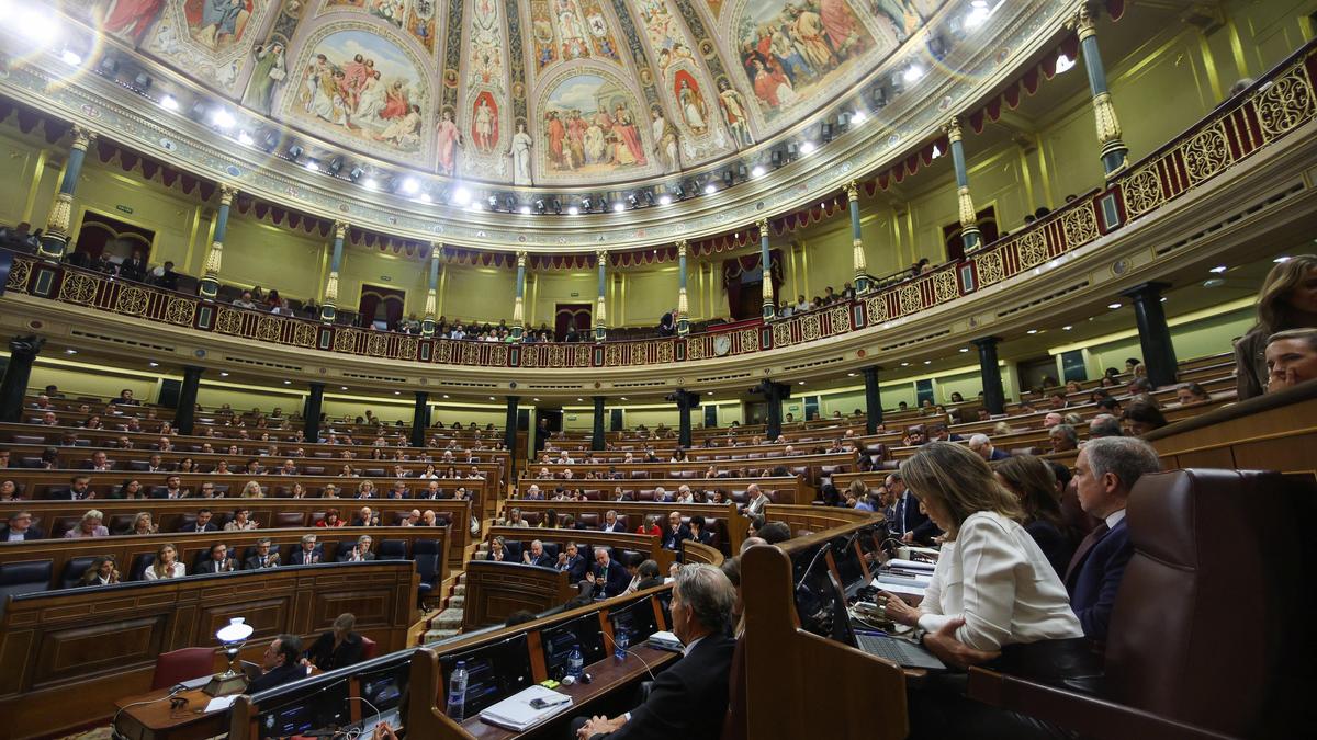 Spanish lawmakers reject government housing measure amid protests