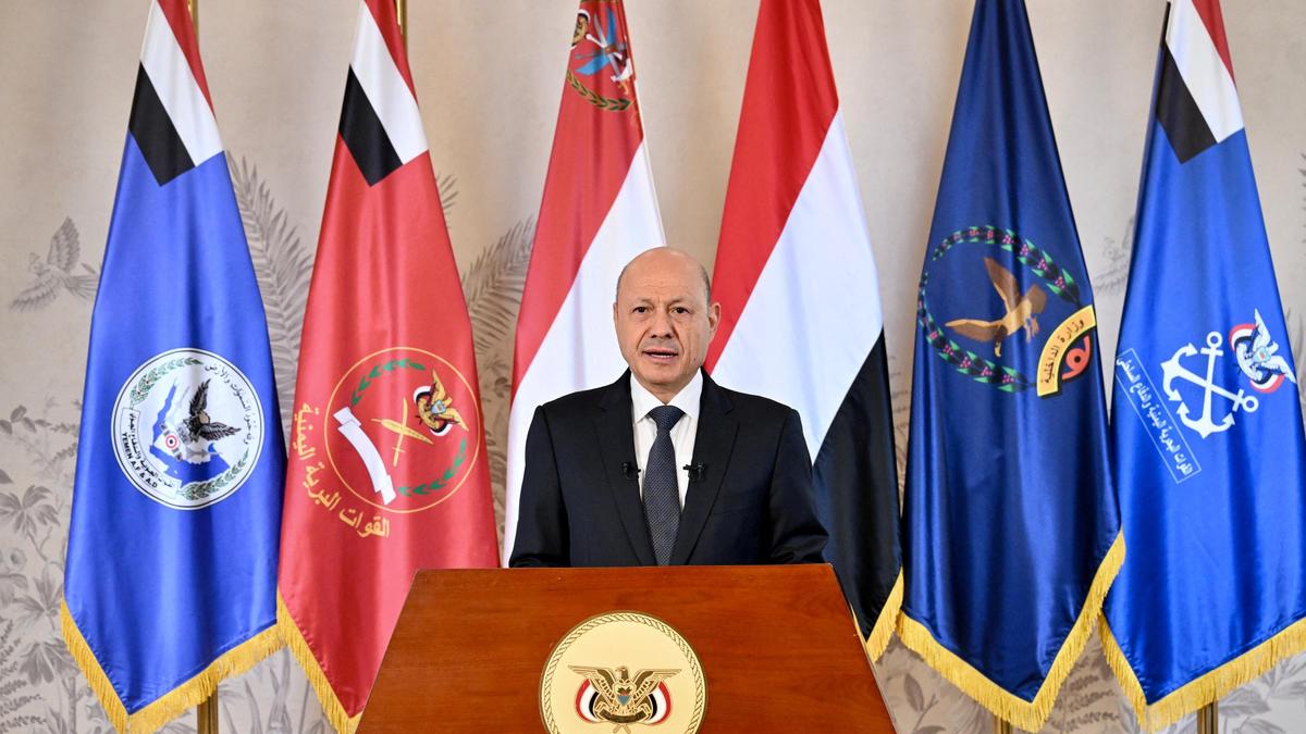 Yemen presidency announces military drive to retake all Houthi territory