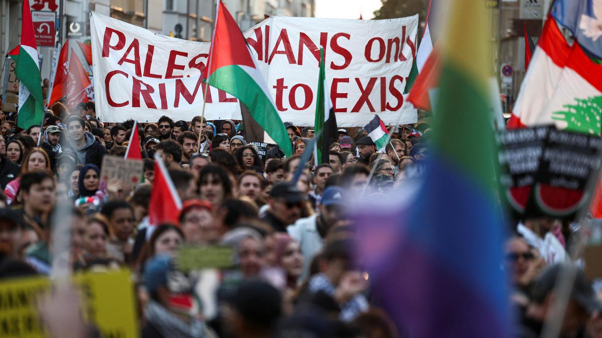 U.K. defence bosses’ homes targeted by pro-Palestinian group