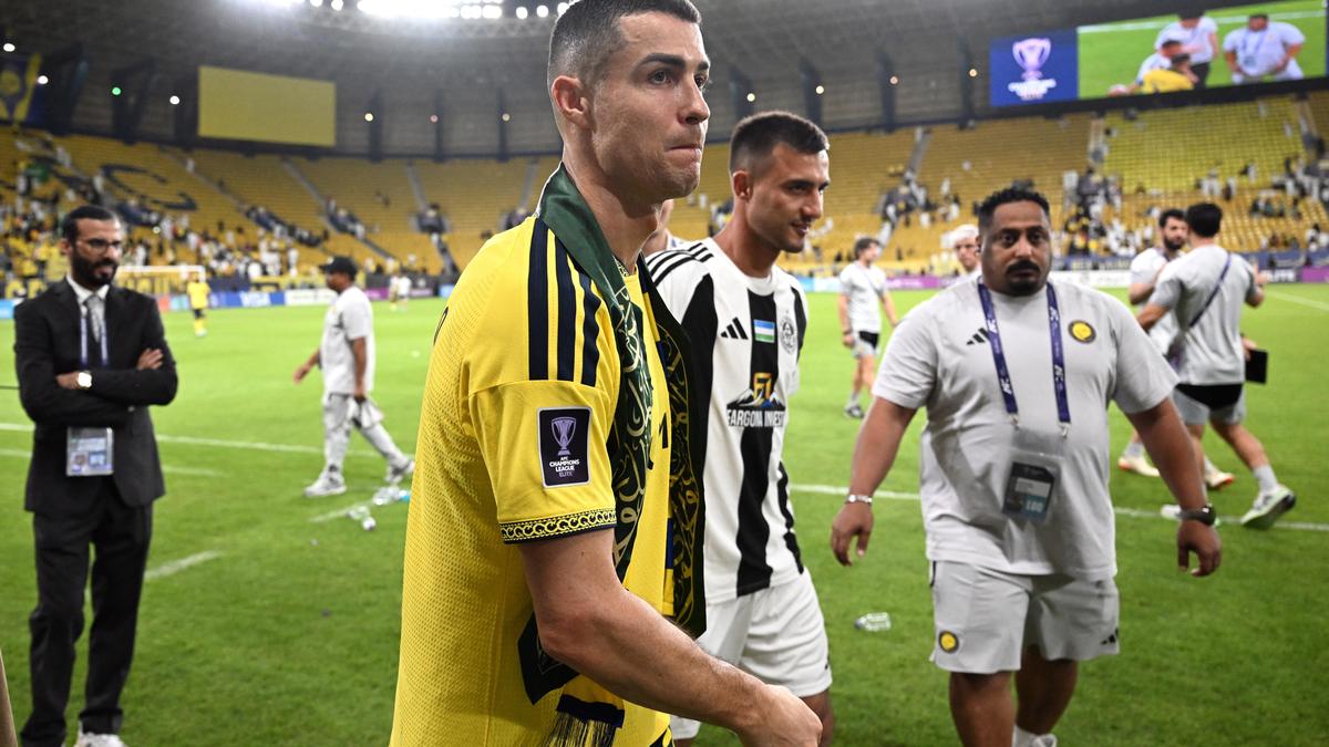 Ronaldo on target as Al-Nassr win after security delay