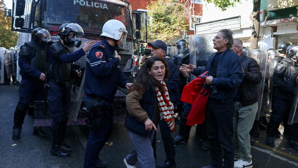Albania protests continue for sixth straight day demanding Prime Minister’s resignation