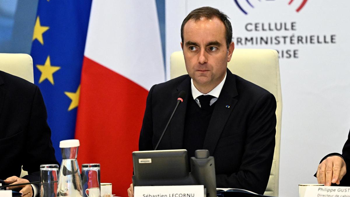 French PM vows ‘massive’ police deployment for new demonstrations on October 24
