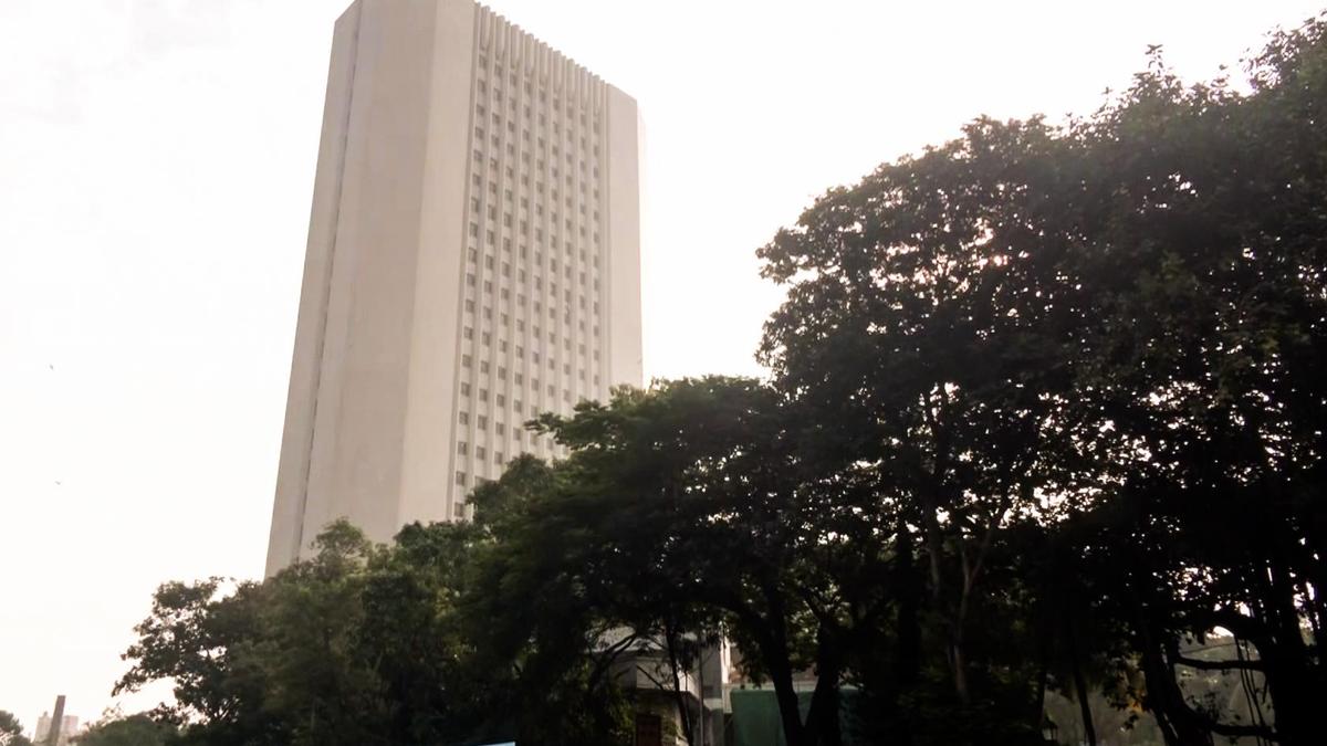 What is the impact of 25 basis points repo rate hike on borrowers? | Explained