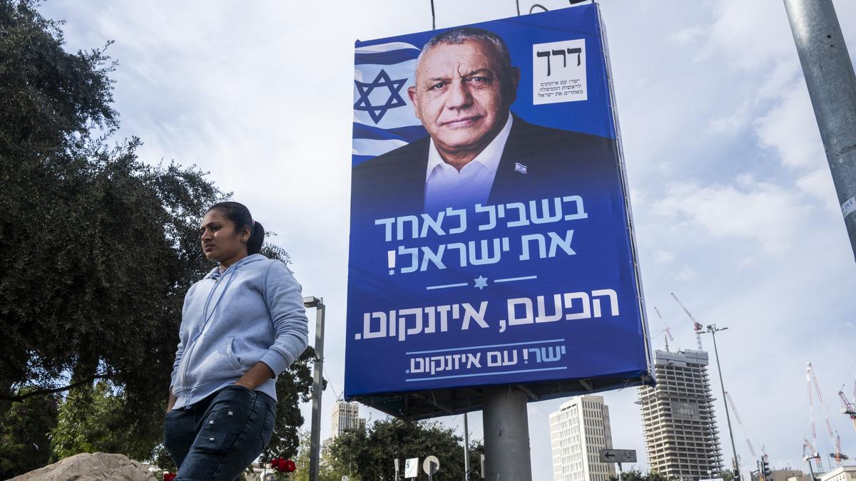 In Israel, Eisenkot tries quiet appeal to oust Netanyahu
