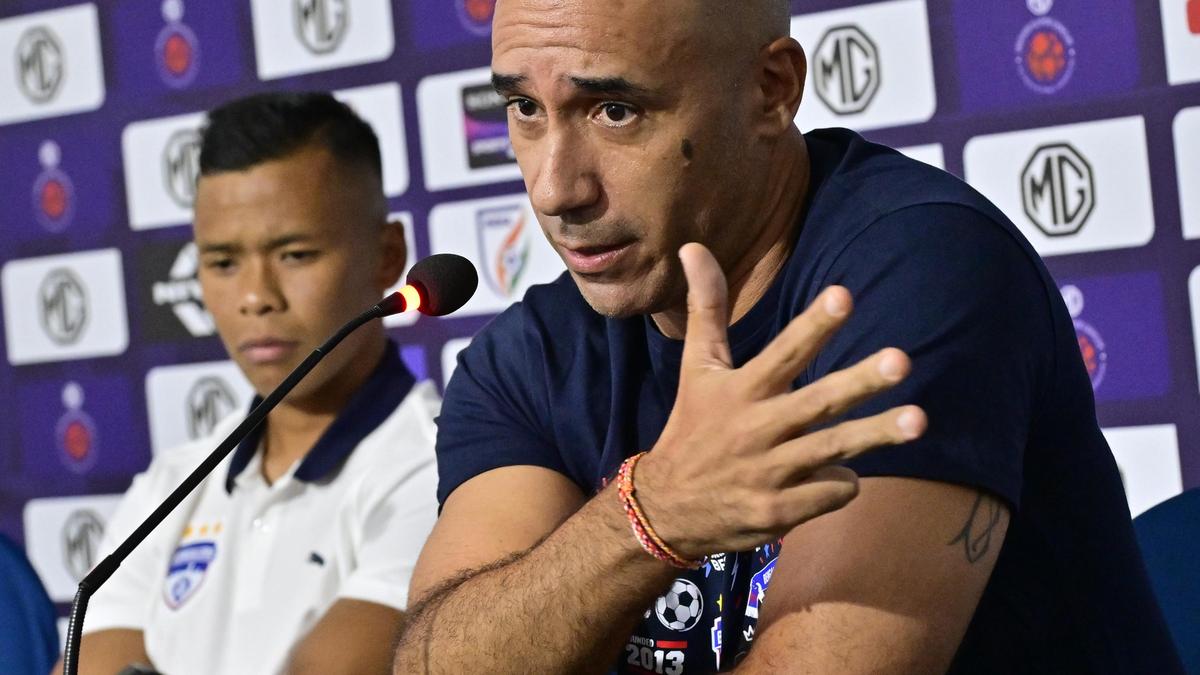 ISL | BFC head coach Munoz happy to see league return to its old self