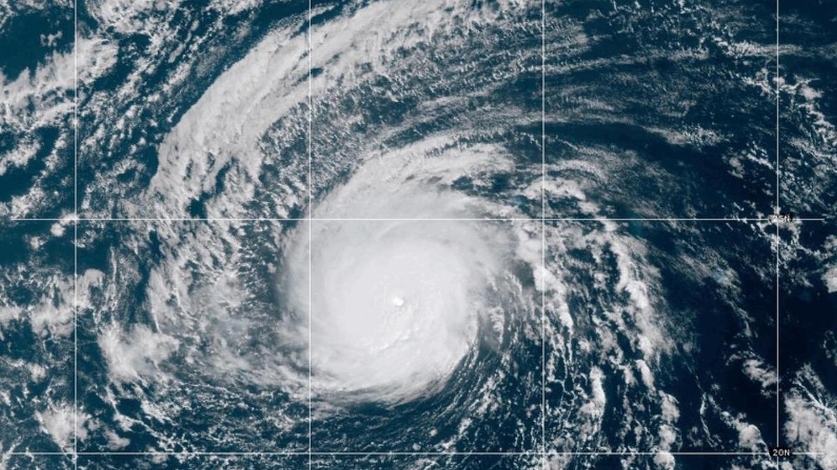 Nolo becomes Category 3 Hurricane in remote Pacific Ocean
