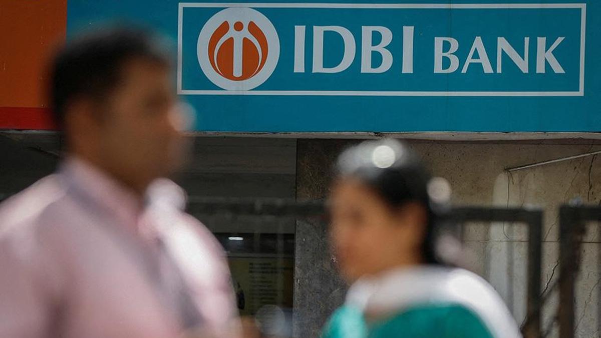 IDBI Bank shares tumble 7.5% after Fairfax ₹53k-crore deal
