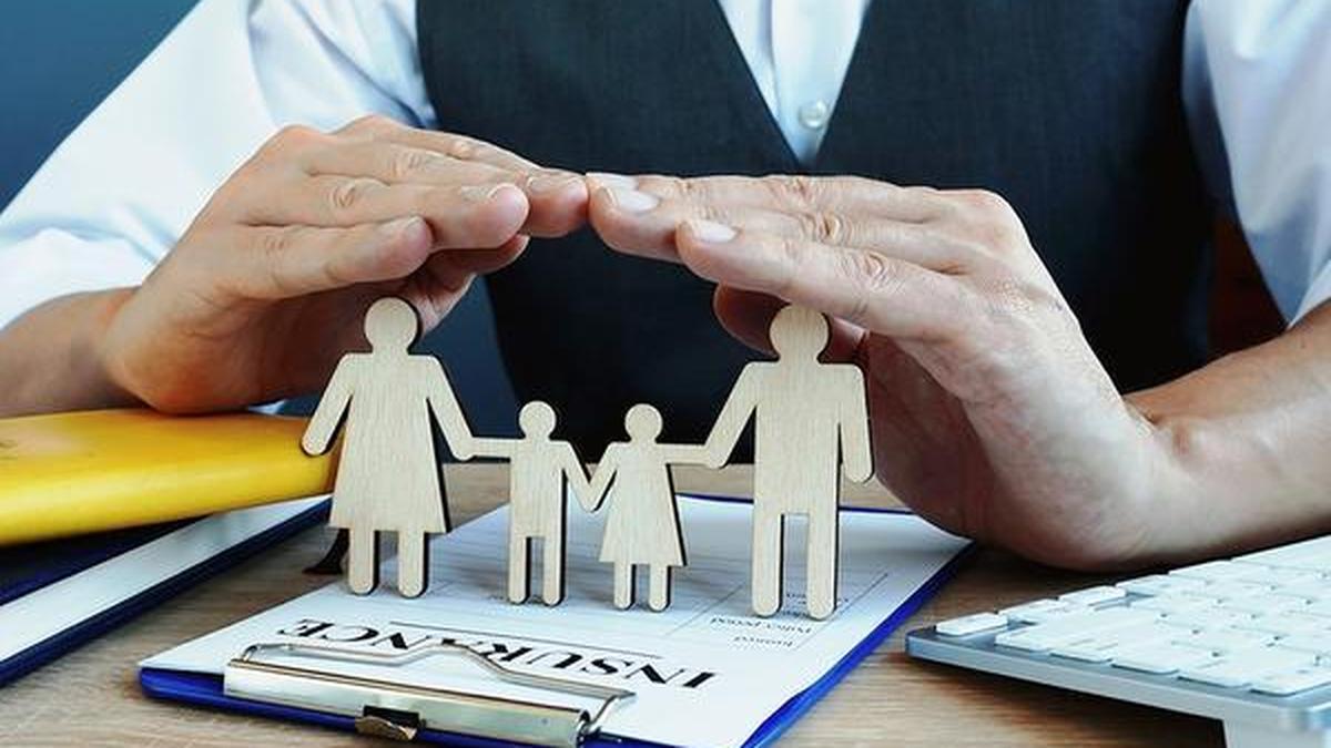 Life insurers’ new business premium rose 21% in Sept to ₹48,780 crore
