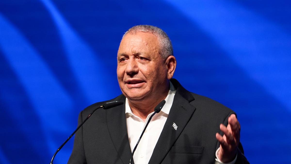 Israel’s Eisenkot vows unity as Netanyahu paints him as soft on Iran
