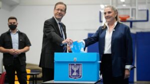 Israel president urges against new vote despite inconclusive result