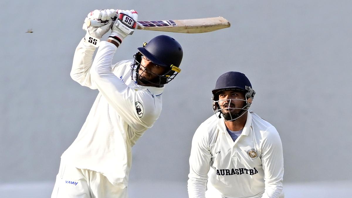 Ranji Trophy: Manvanth’s gutsy knock lifts Karnataka on day one